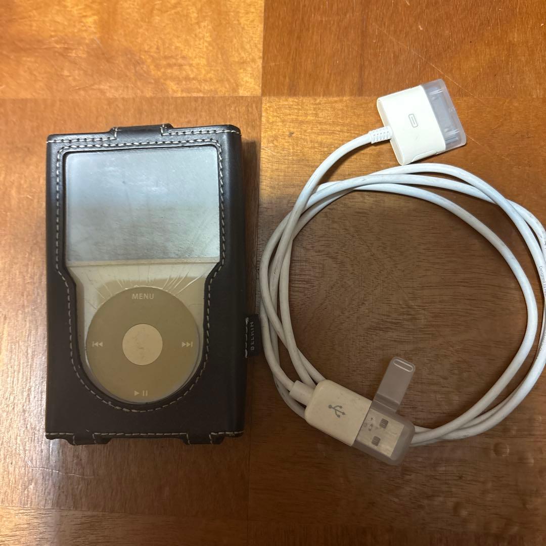 iPod 30GB レザーケース付き