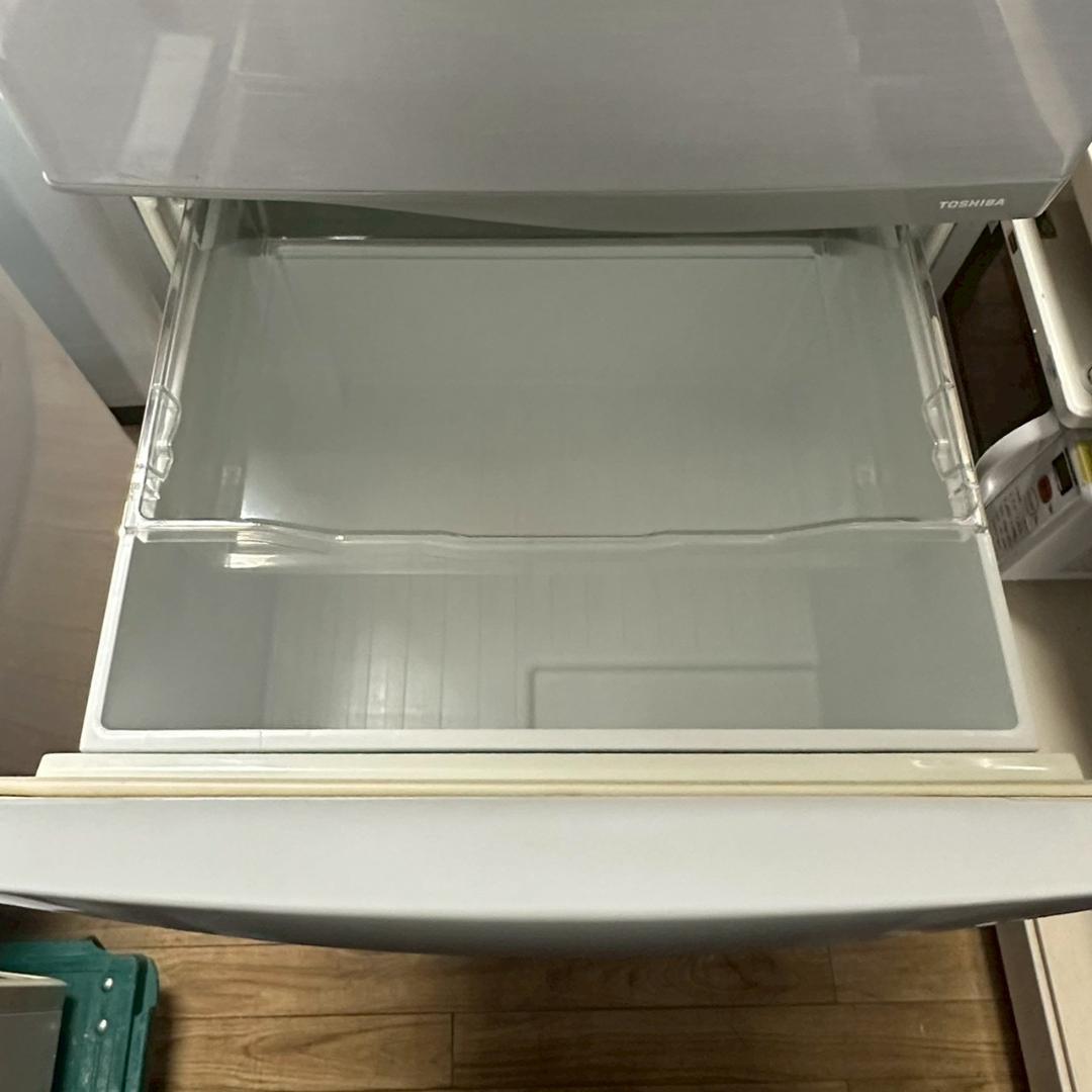 iΦ TOSHIBA 冷凍冷蔵庫 置けちゃうスリム GR-E34N 340L ①