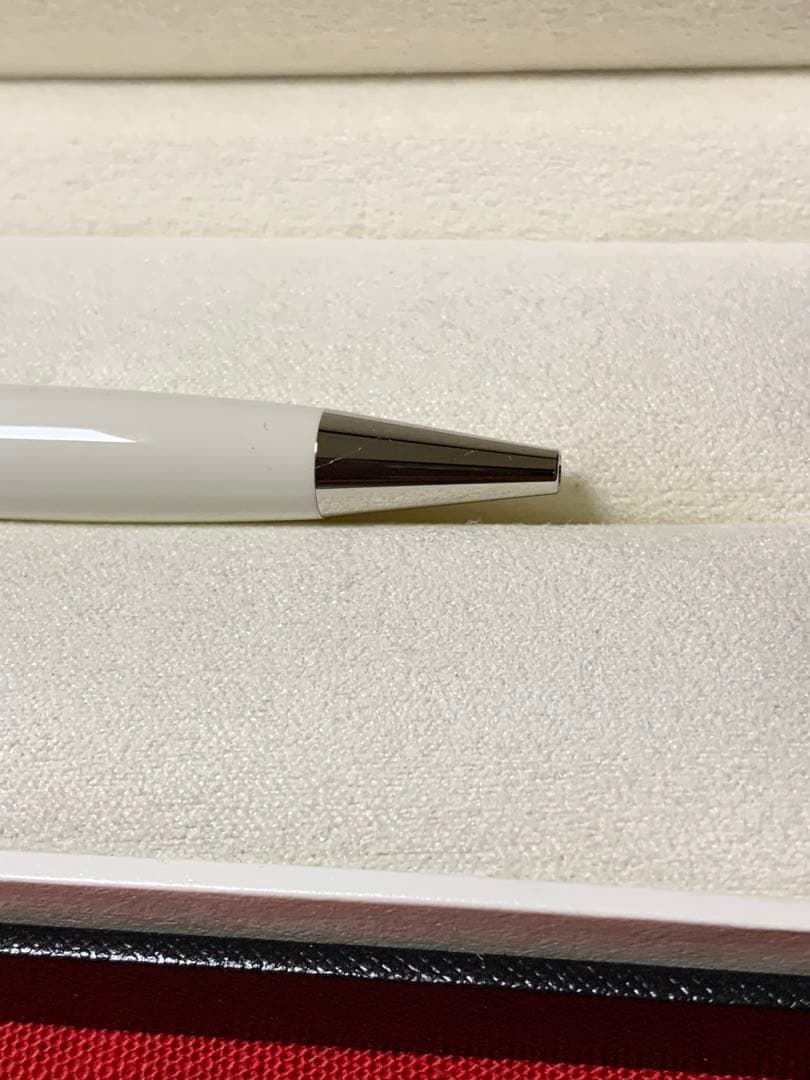 MONTBLANC マイスターシュテュック ホワイトソリテール　ボールペン