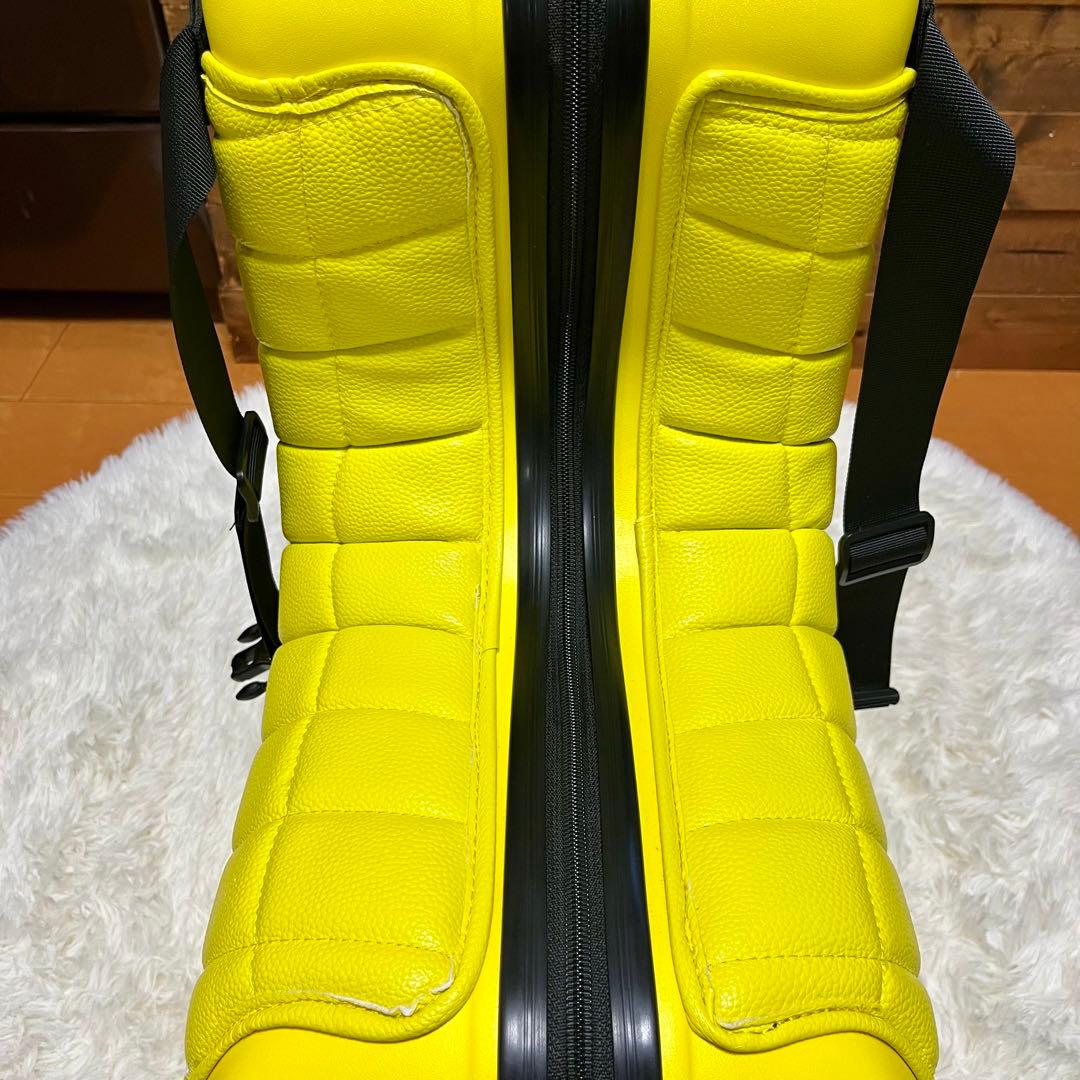 【乗れるキャリーケース】キッズトラベル スーツケース イエロー Mサイズ