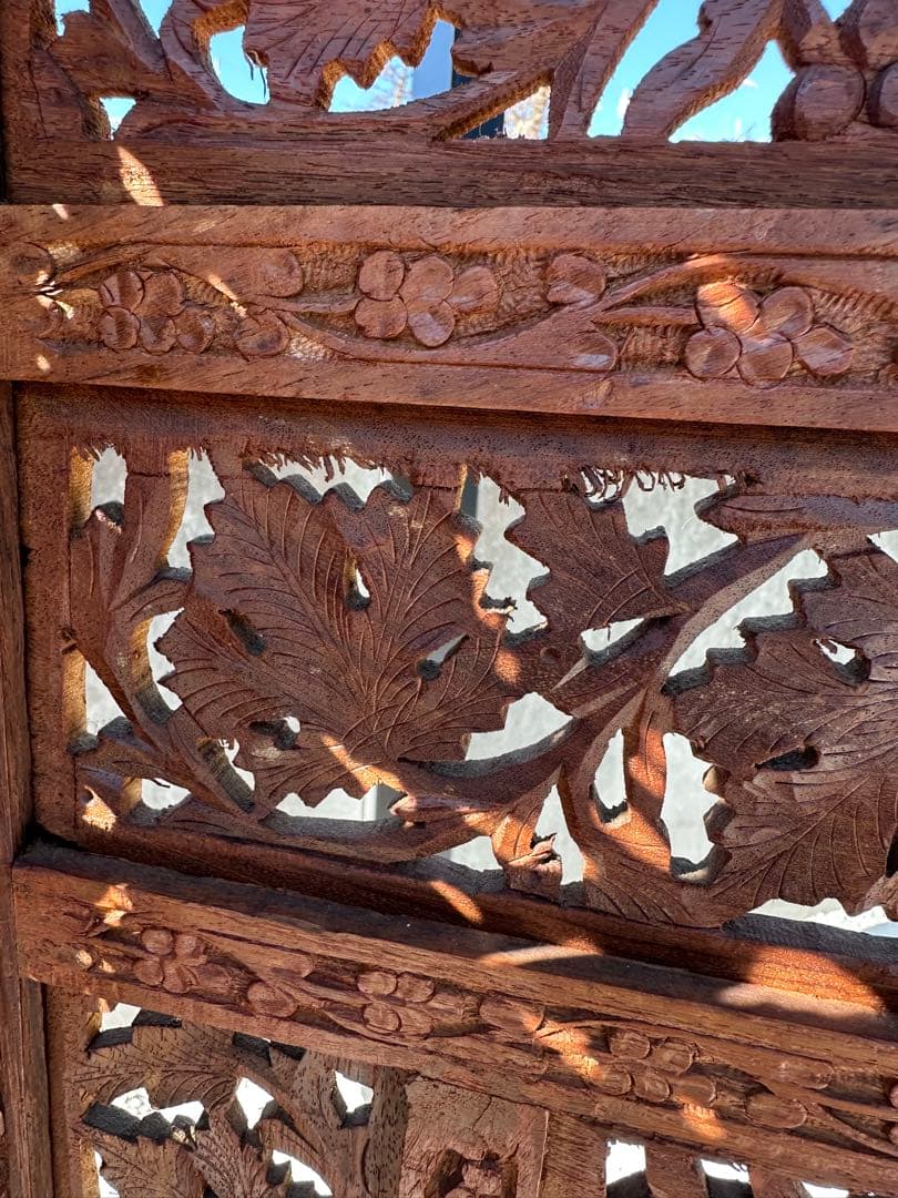 アジアン家具 4連パーテーション 透かし彫り 衝立 間仕切り 彫刻 木製 ウッド