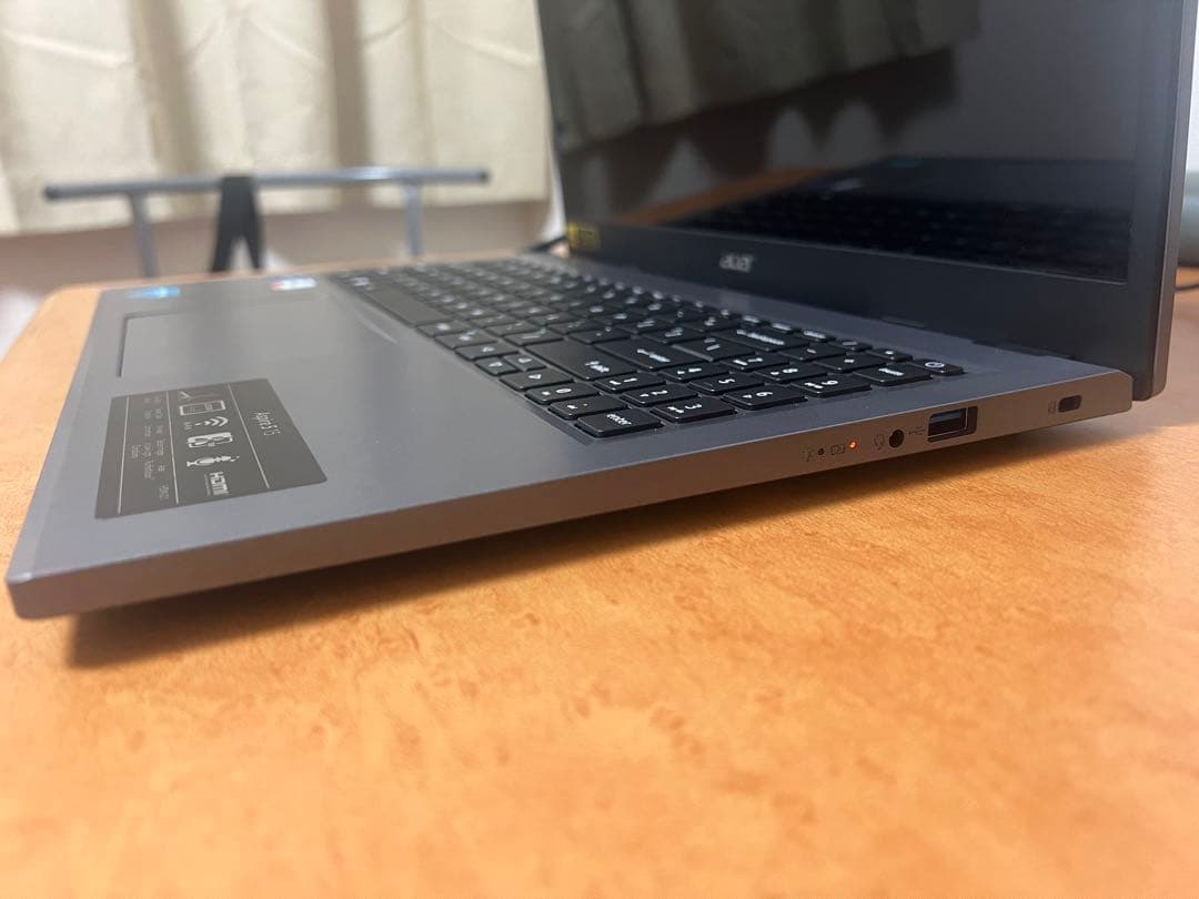 Acer Aspire 5 ノートパソコン（ワイヤレスマウス付き）