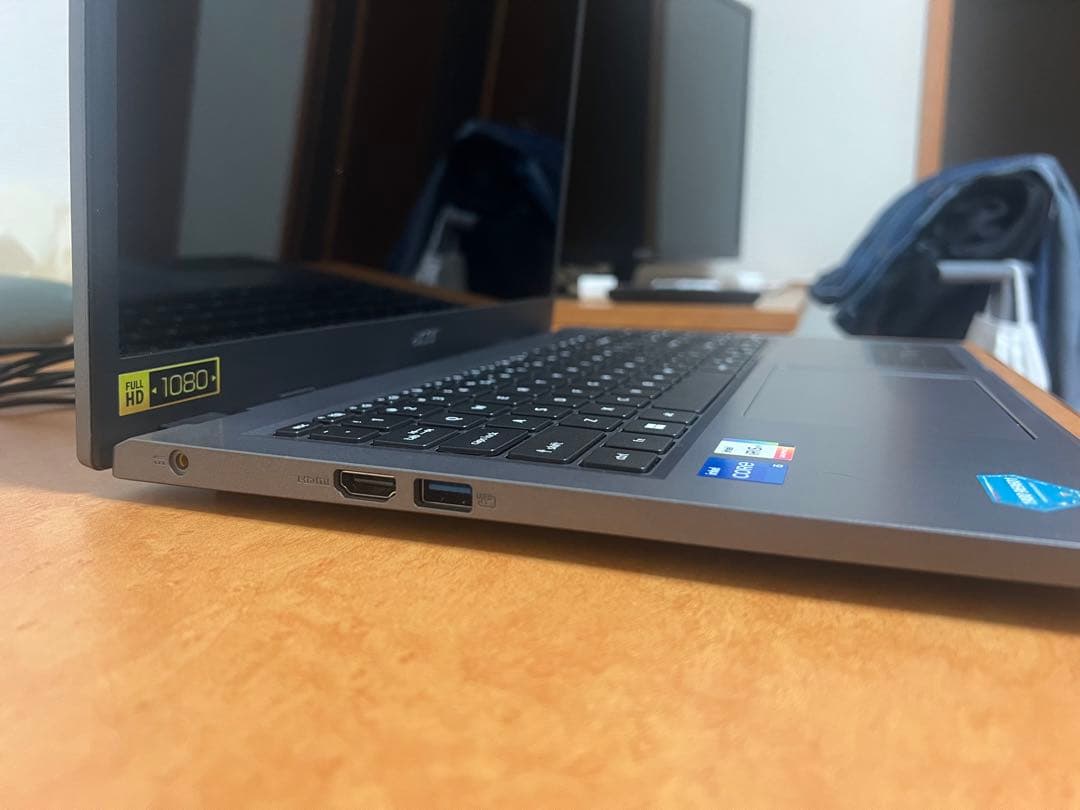 Acer Aspire 5 ノートパソコン（ワイヤレスマウス付き）