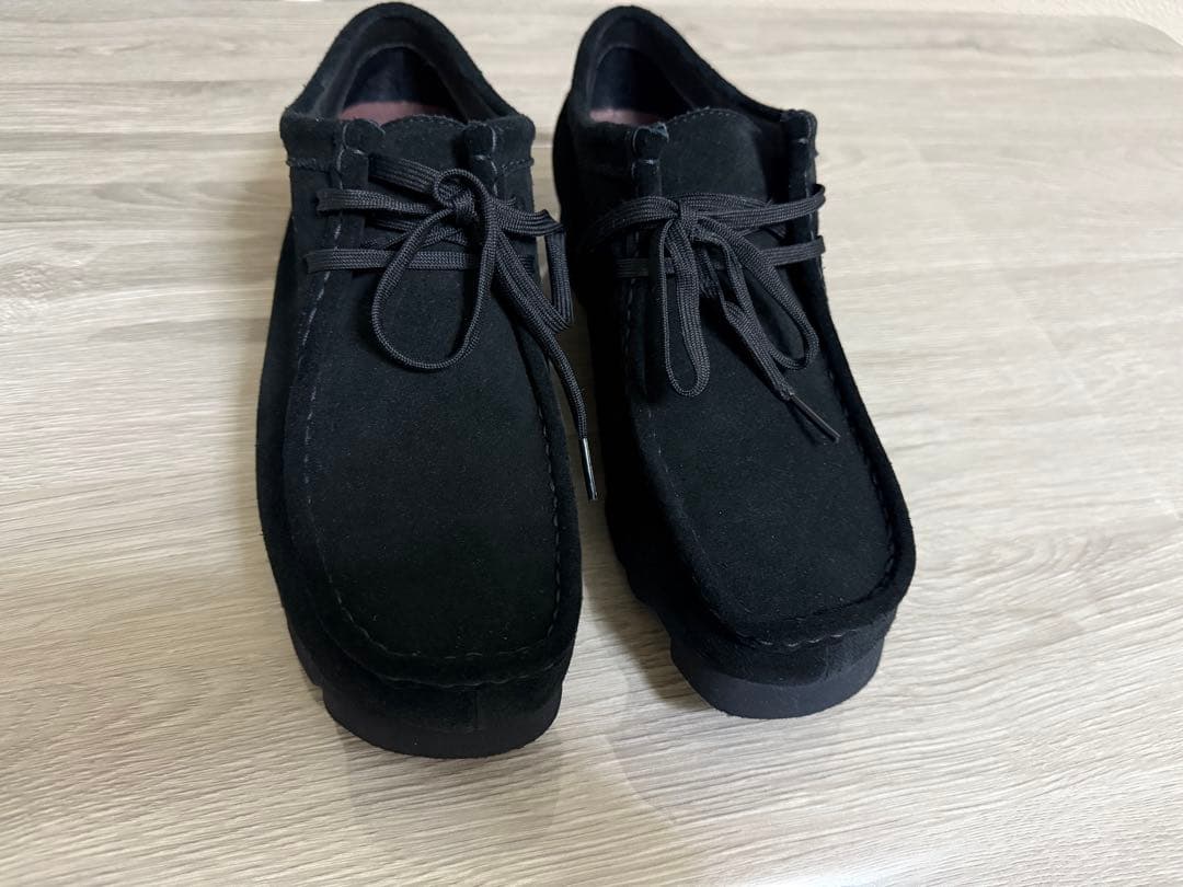 クラークス　ワラビーゴアテックス　スエード　黒　25.5