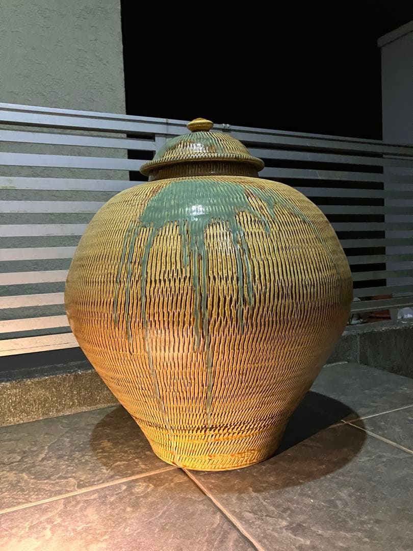 れれれ　大壺　坂本茂木　作　小鹿田