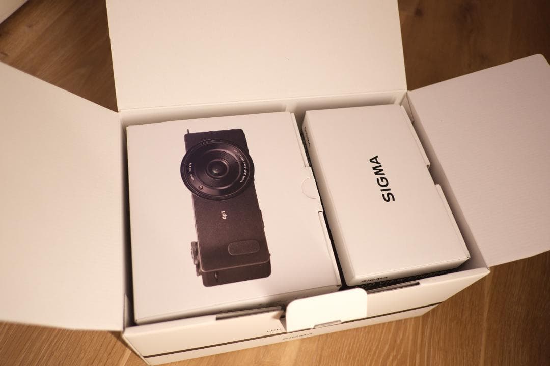 SIGMA dp1 Quattro + 純正アクセ フード/ケース/ファインダー