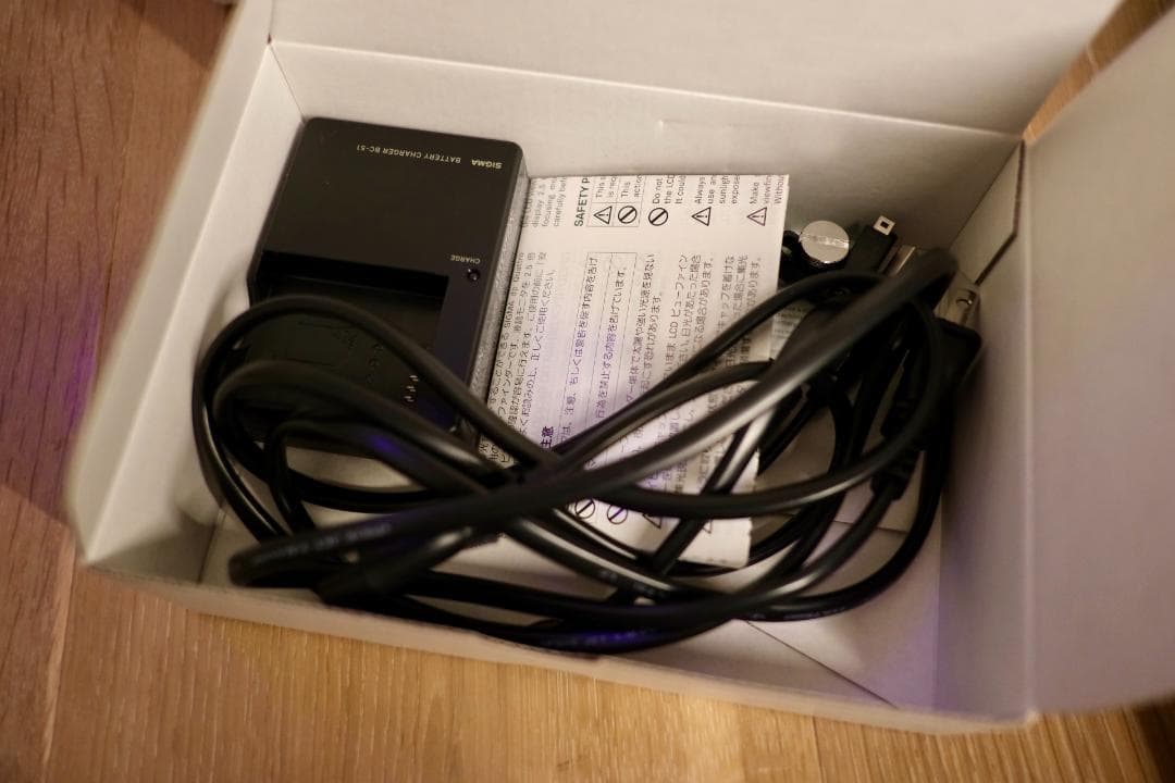 SIGMA dp1 Quattro + 純正アクセ フード/ケース/ファインダー