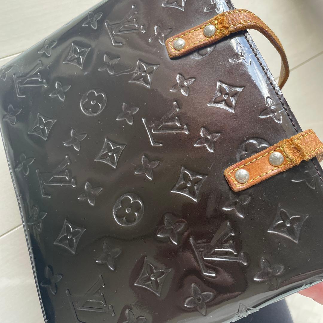 LOUIS VUITTON ルイヴィトン ヴェルニ