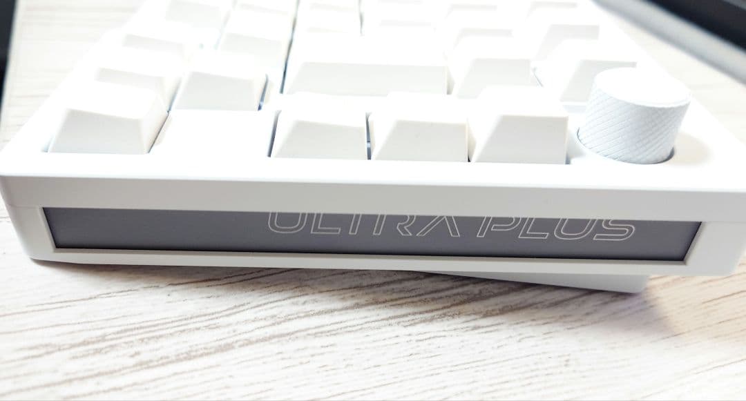 キーボード ULTRA PLUS UP-MKGA75MTL-RT