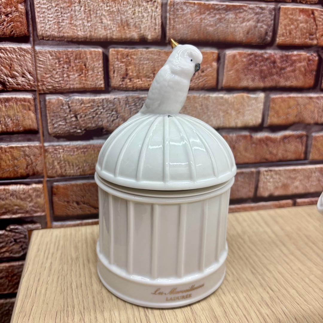 ☆レ・メルヴェイユーズ　ラデュレ　6周年限定チーク