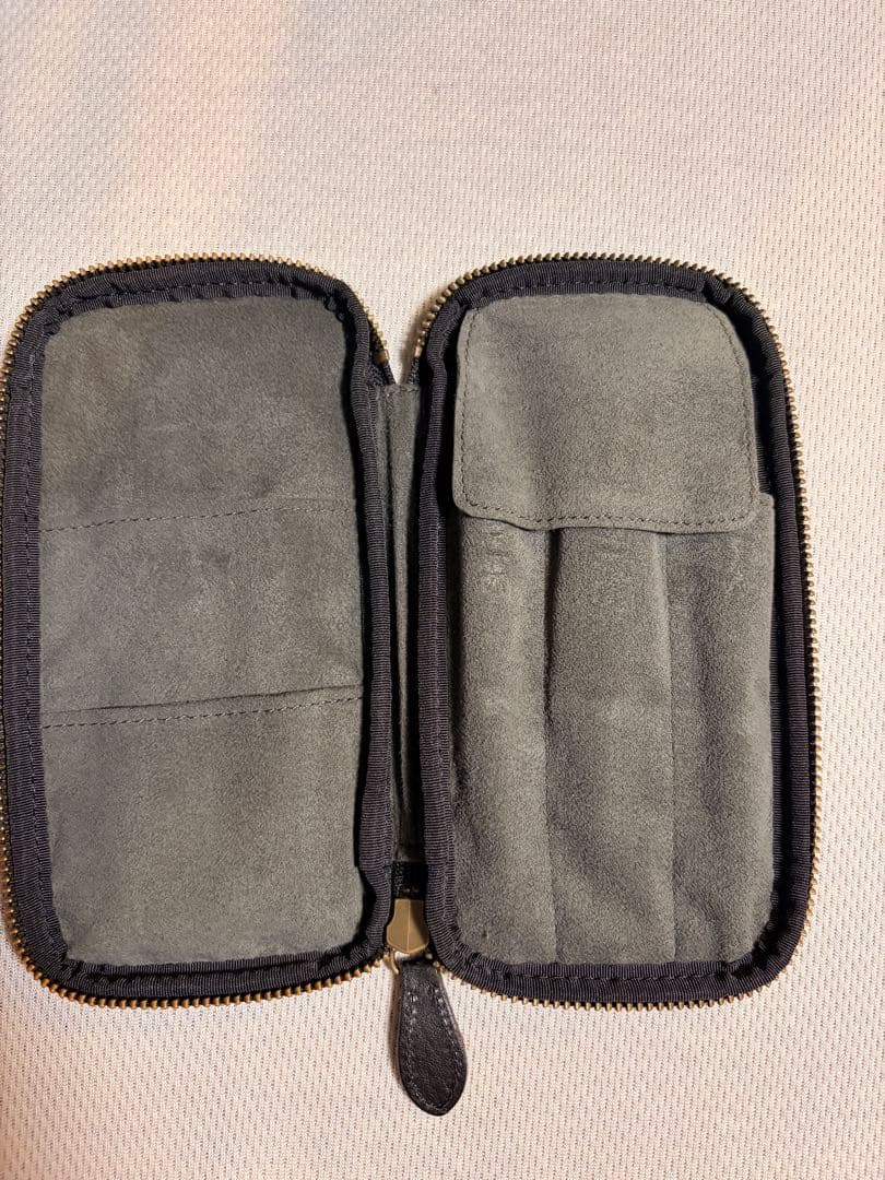 &Liebe 栃木レザー　一本挿ペンケース