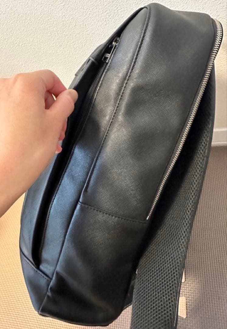 TAKEO KIKUCHI タケオキクチ ビジネスリュック ブラック美品