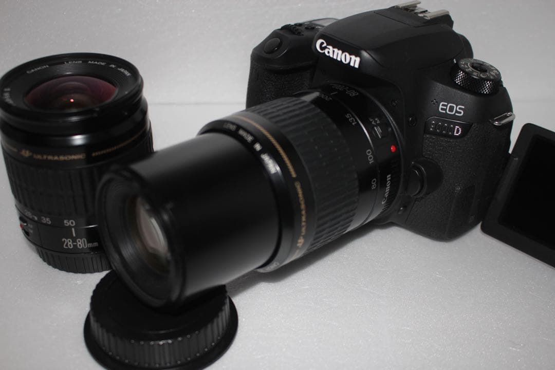 一眼レフカメラ　Canon EOS 9000D標準＆望遠ダブルレンズセット