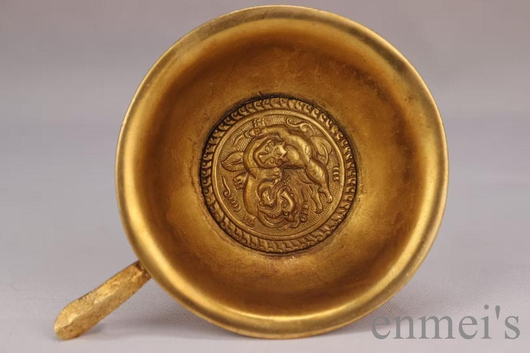 中国古美術 旧蔵清代 鍍金銅三足酒杯 精銅製 純手作り 小型酒器 骨董品 酒具