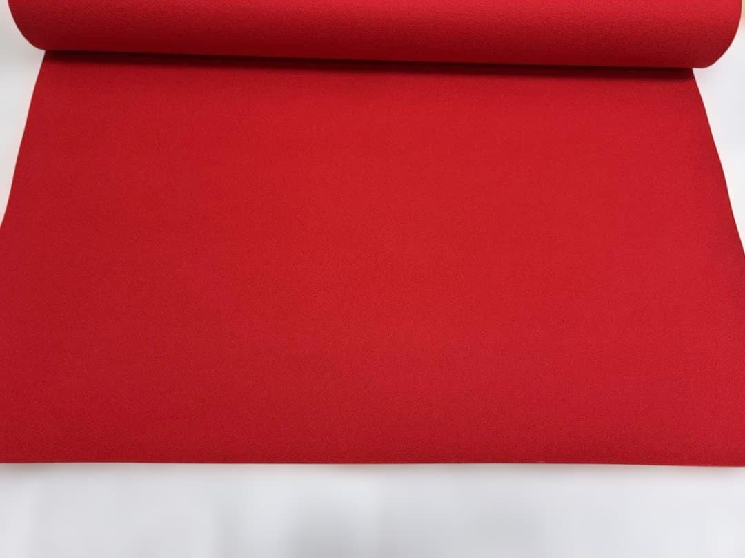 玉壇毛氈　赤　ウール100％　95×190