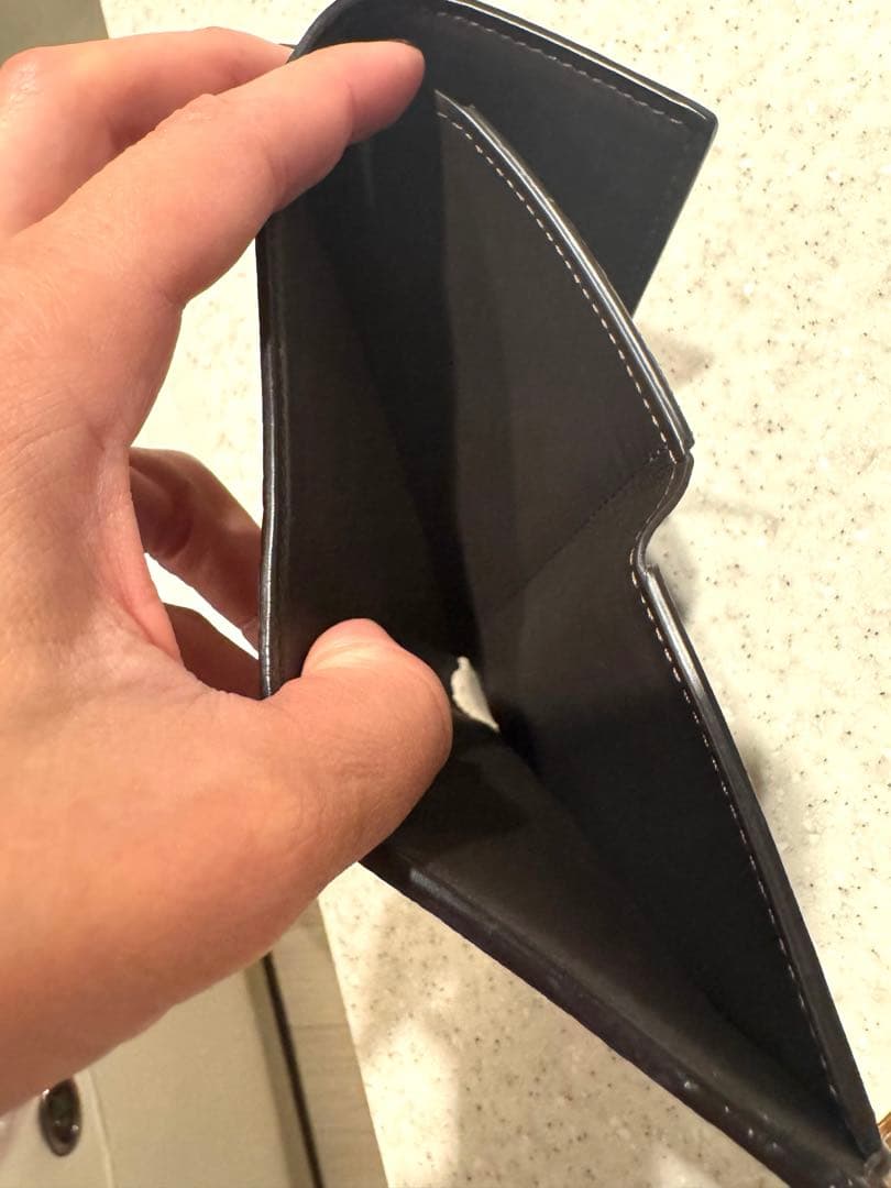 K27 LOUIS VUITTON ポルトフォイユ・カプシーヌ コンパクト