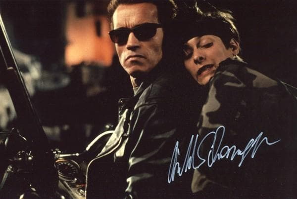 映画　アーノルド・シュワルツェネッガー 証明書付直筆サインフォト ターミネーター
