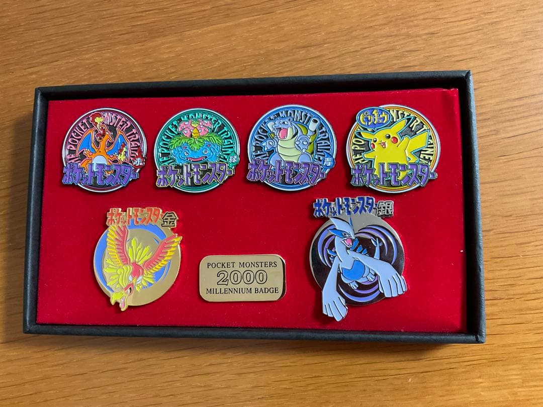 ポケットモンスター 2000 ミレニアムバッジ 　記念　ポケモン