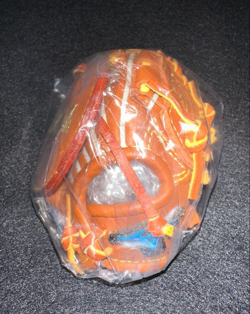 読売ジャイアンツ　田中将大　日米通算200勝達成記念　ミニチュアグラブ