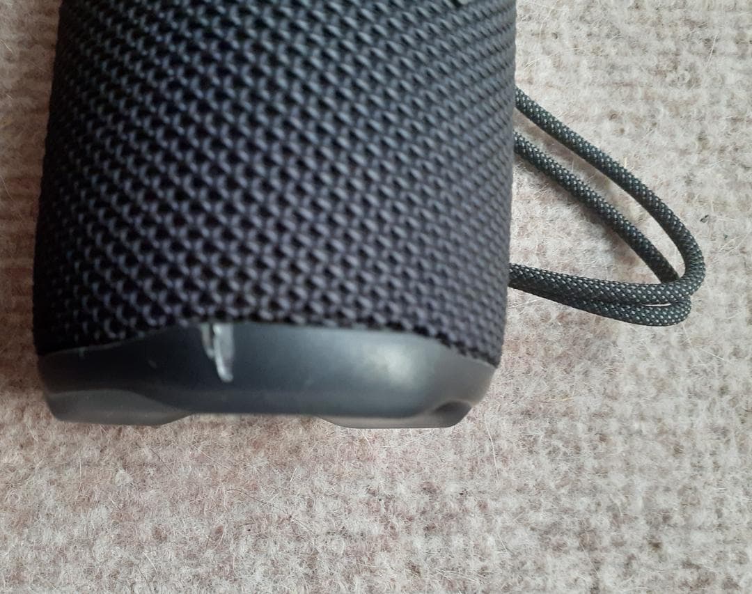 jbl flip6, ブラック　Bluetoothスピーカー