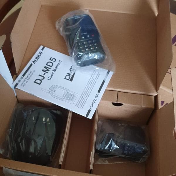 トランシーバー ALINCO DJ-MD5