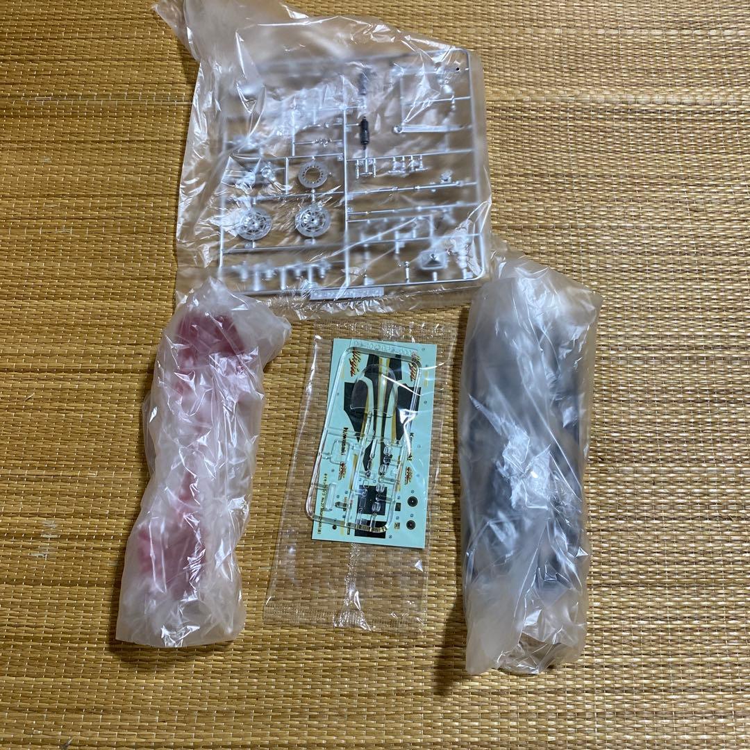 Kawasaki GPZ900R プラモデル 1/12 国内仕様 作りかけの中古