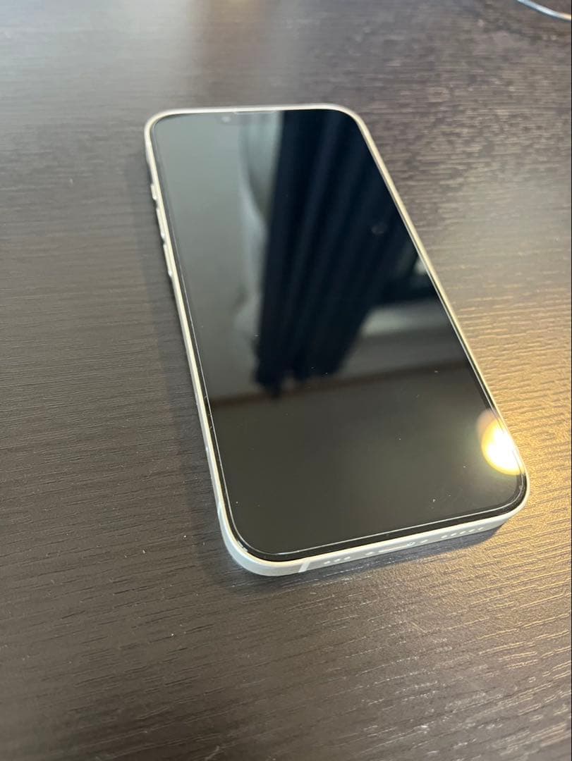 iPhone13 スターライト SIMフリー