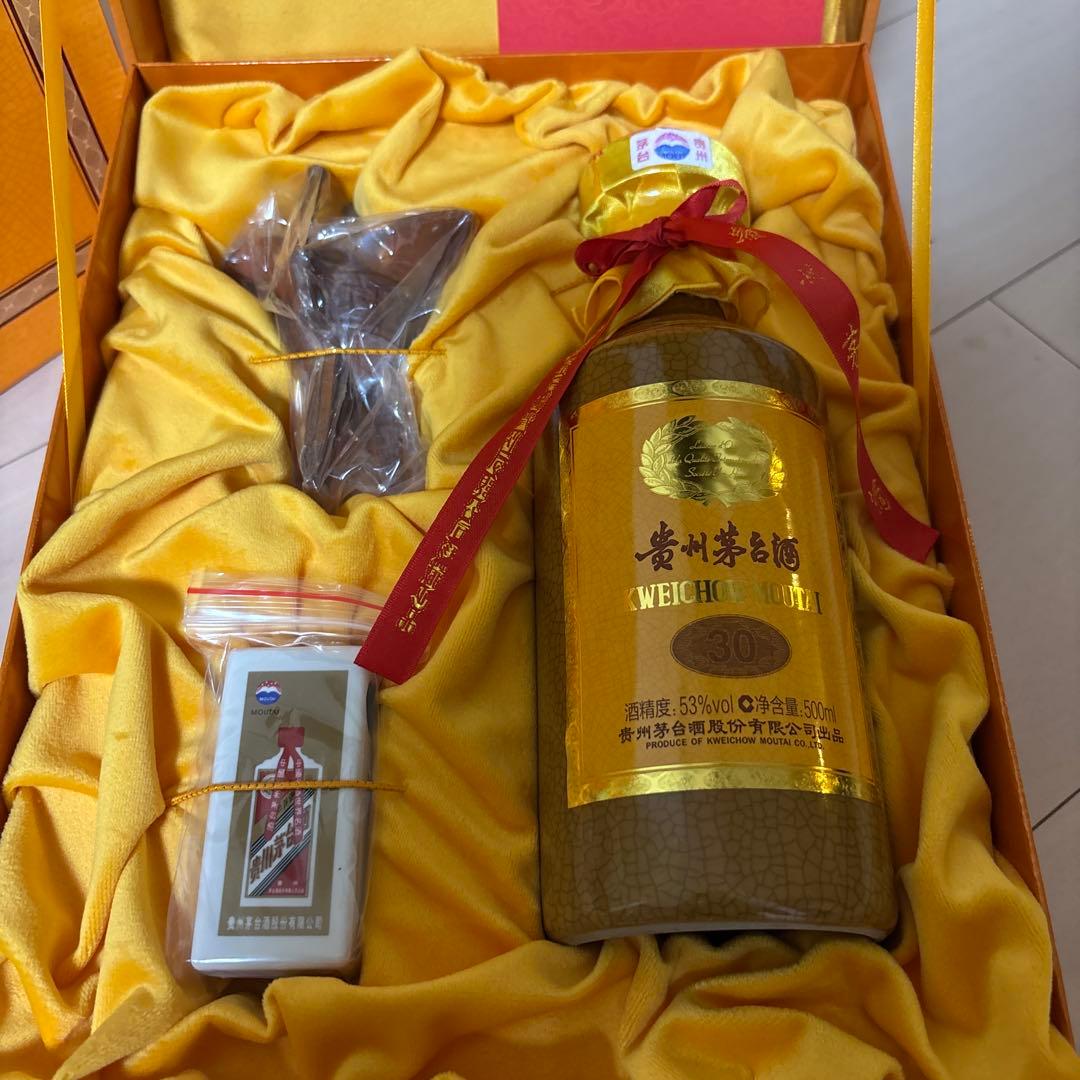 貴州茅台酒 30年 500ml ギフトボックス入り