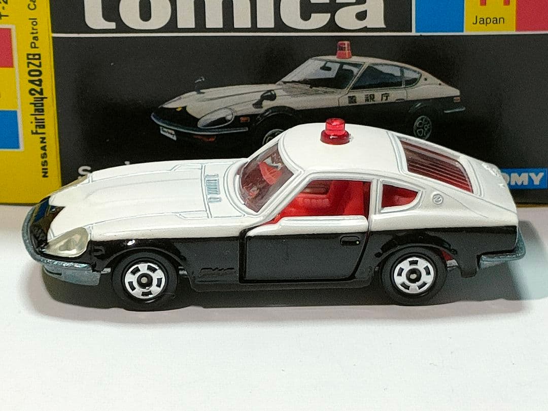 黒箱トミカ 44　日産フェアレディ240ZGパトカー　美品　日本製　デッド