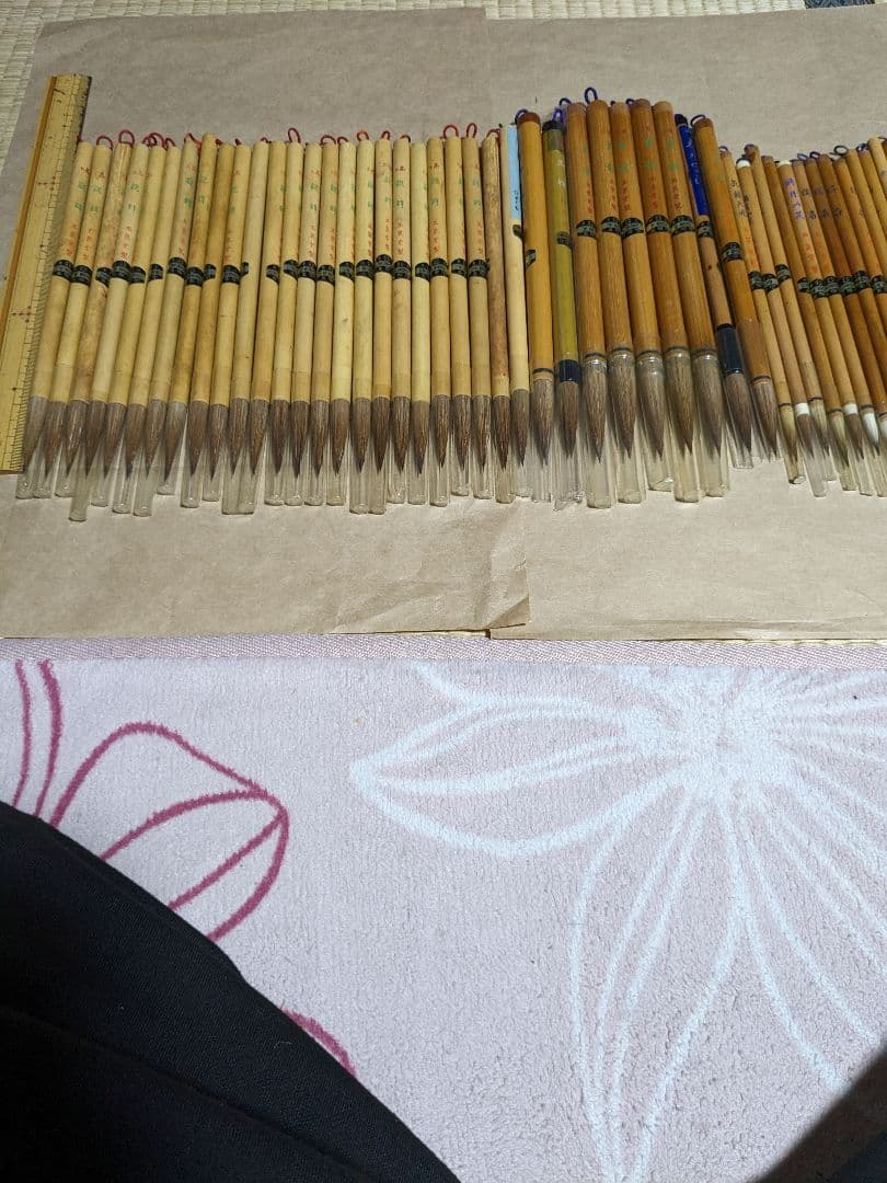 書道用筆（太筆、中筆、小筆）合計110本