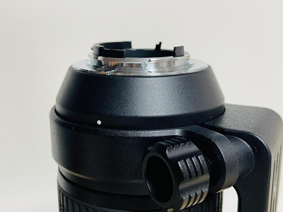 ◤ ニコン用 大三元ズーム TAMRON AF 70-200mm F2.8 Di