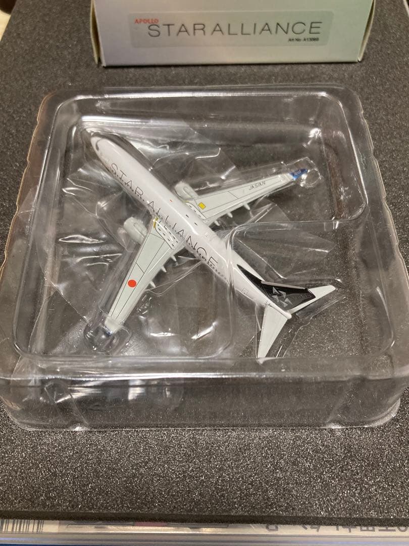 ANA B737-800 スターアライアンス塗装 1/400 JA51AN