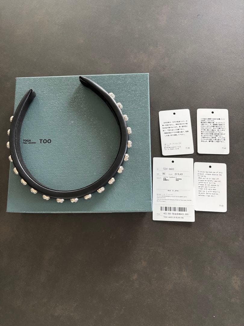 美品 TOGA Leather headband 3