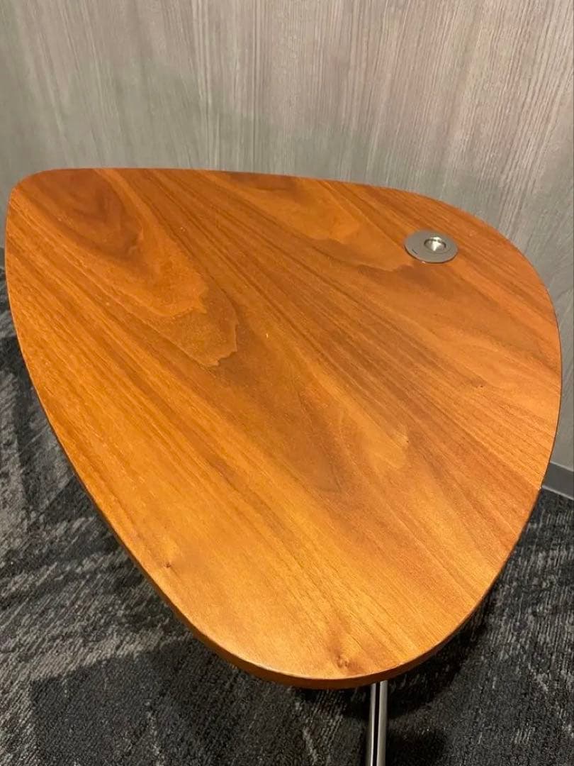 アクタス　テクタ　K22 サイドテーブル　昇降式