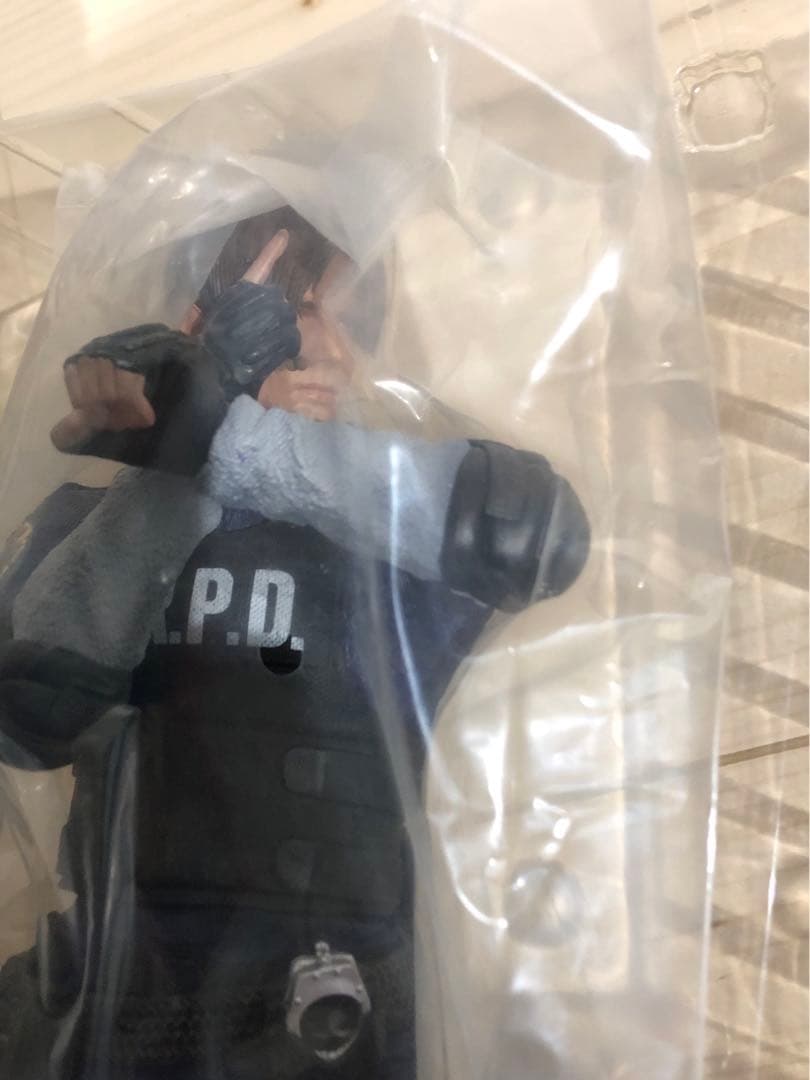 RE2 レオンS ケネディ コレクターズエディション バイオハザード フィギュア