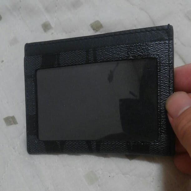 COACHカードケース