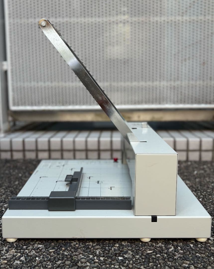 プラス 手動裁断機 PK-513L