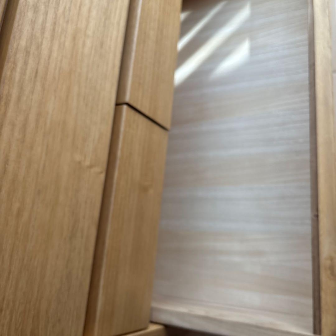 ナチュラルウッドの木製チェスト 6引き出し