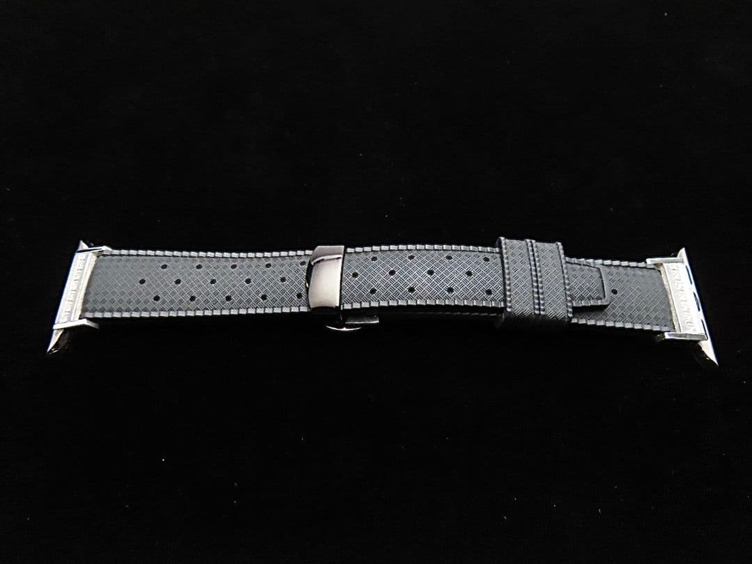 AppleWatch専用ダイアモンド&シルバー925製チャーム&ラバーバンド(黒