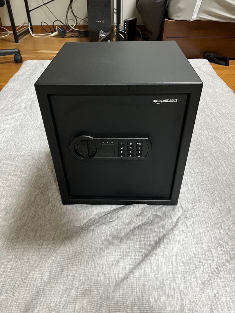 Amazon Basics デジタルロック金庫 ブラック