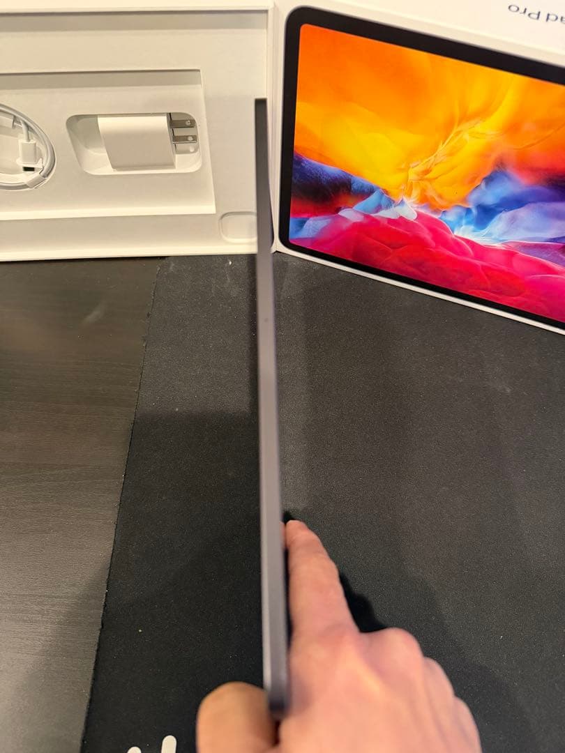 【美品】iPad Pro 11インチ 第2世代 128GB + pencil