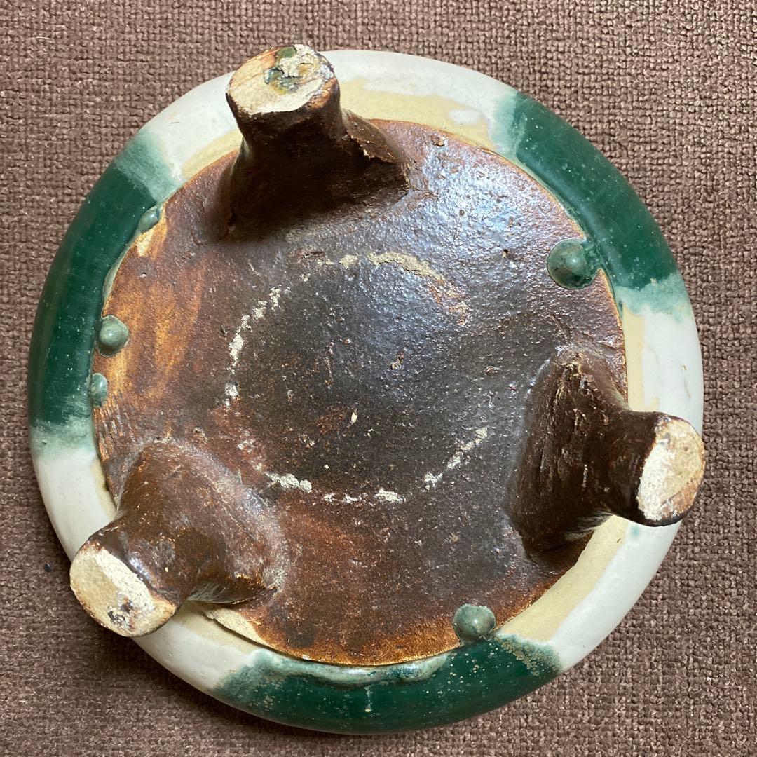 睡蓮鉢　大鉢　脚付き　メダカ鉢　華器