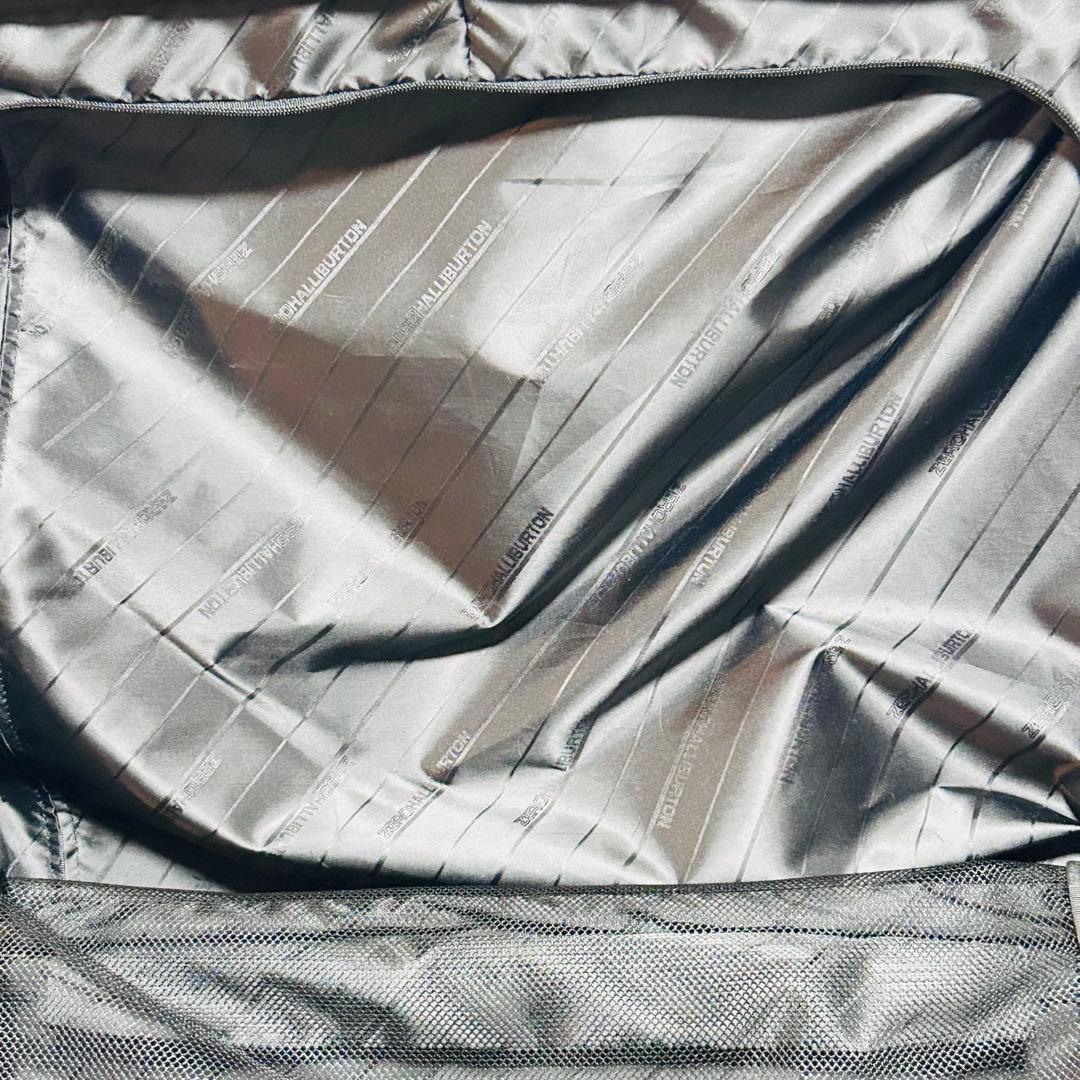 希少 ゼロハリバートン　T字　4輪 スーツケース 4~7泊 ポリカーボネート