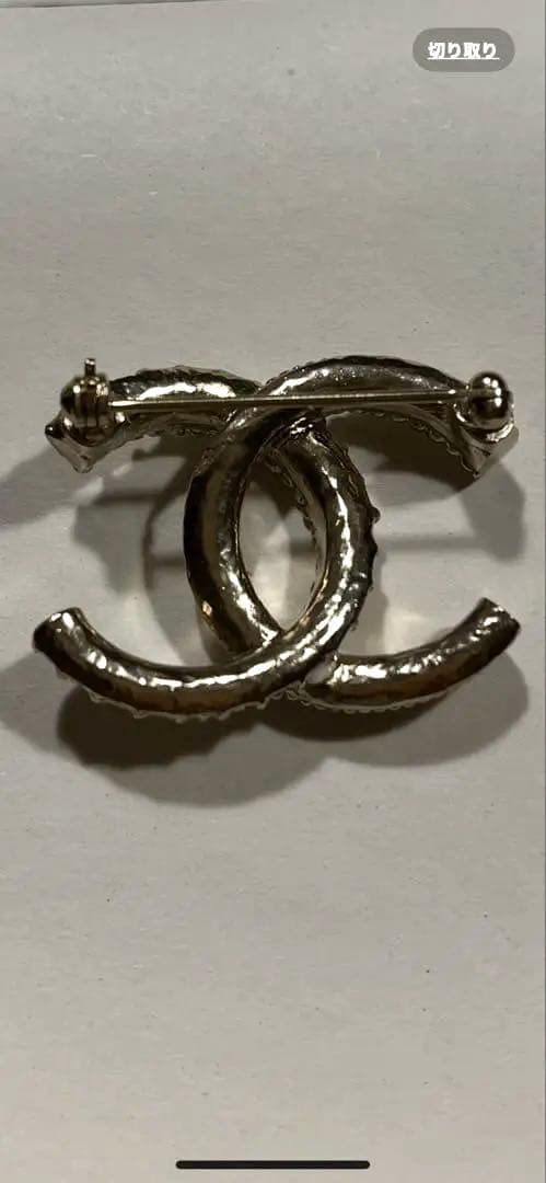 CHANEL シルバー CCロゴ ブローチ