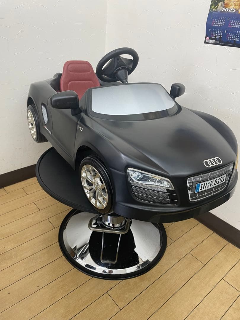 子供カット椅子　美容室　理容室