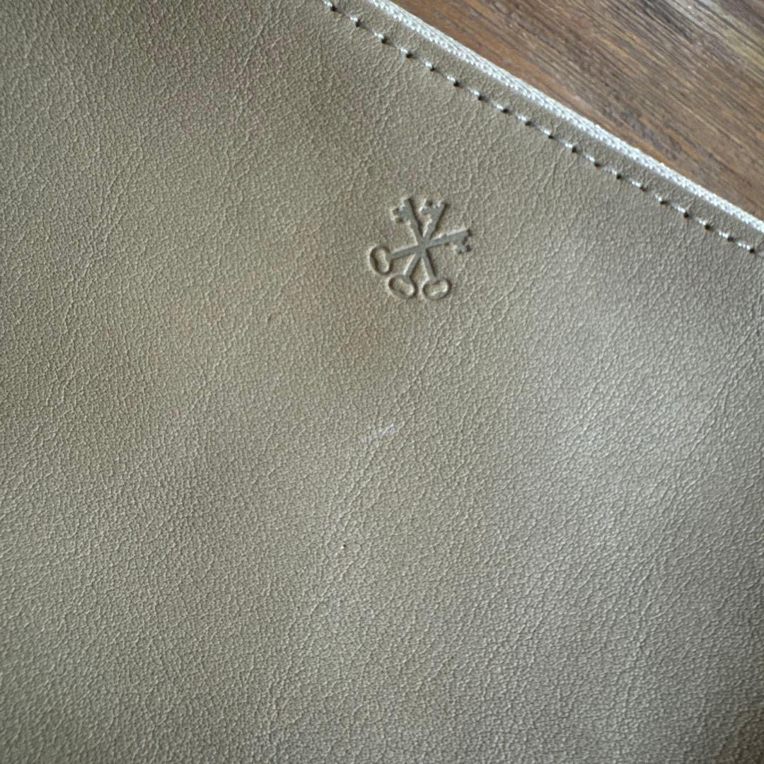 ARTS&SCIENCE＊アーツアンドサイエンスレザーポーチ自宅保管