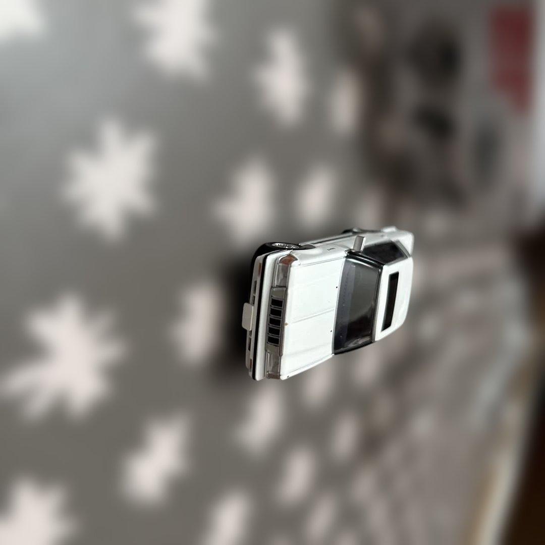 トミカ クラウン ハードトップ 1/64ロイヤルサルーンG、83年式2色セット