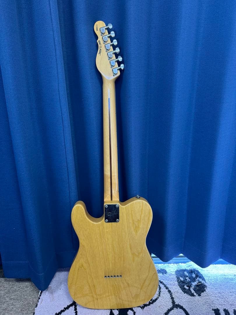 G&L Classic Premium エレキギター　木目　ASAT 井芹仁菜