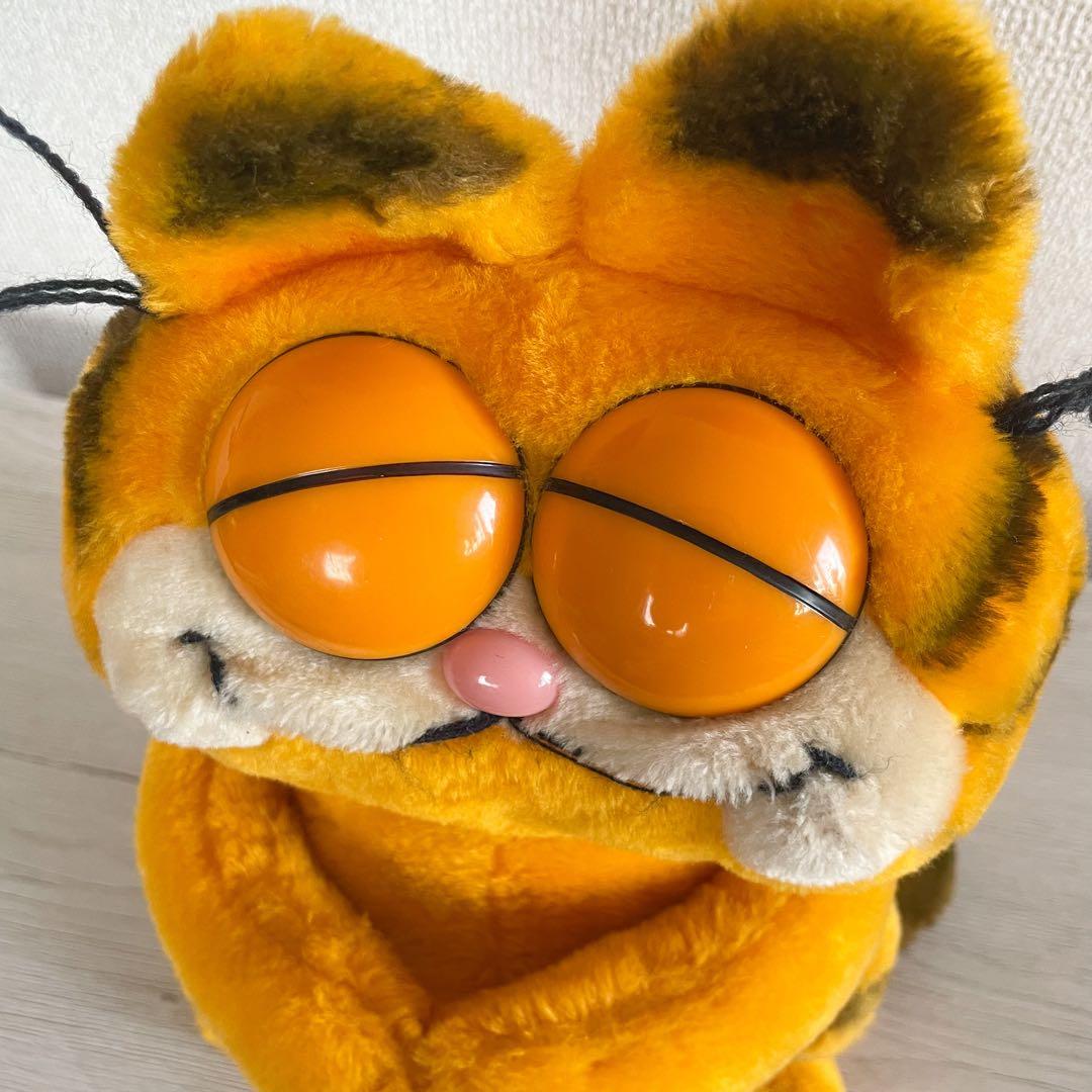 【期間限定バラ売★目玉商品★】ガーフィールド ぬいぐるみ　にっこり　抱っこ