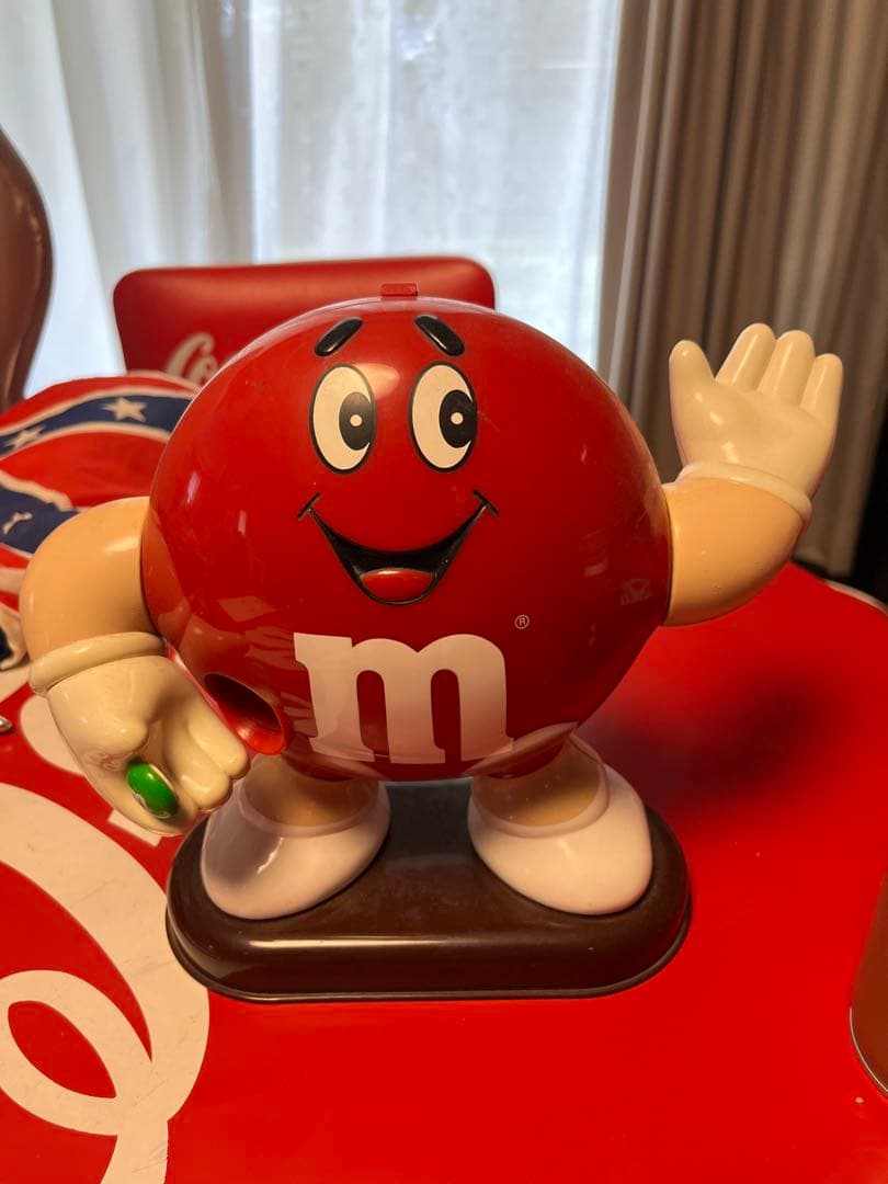 VR46　92' m&m's エムアンドエムズディスペンサー